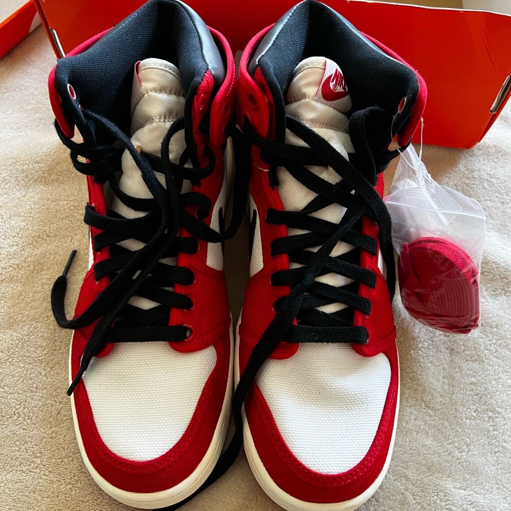 Nike